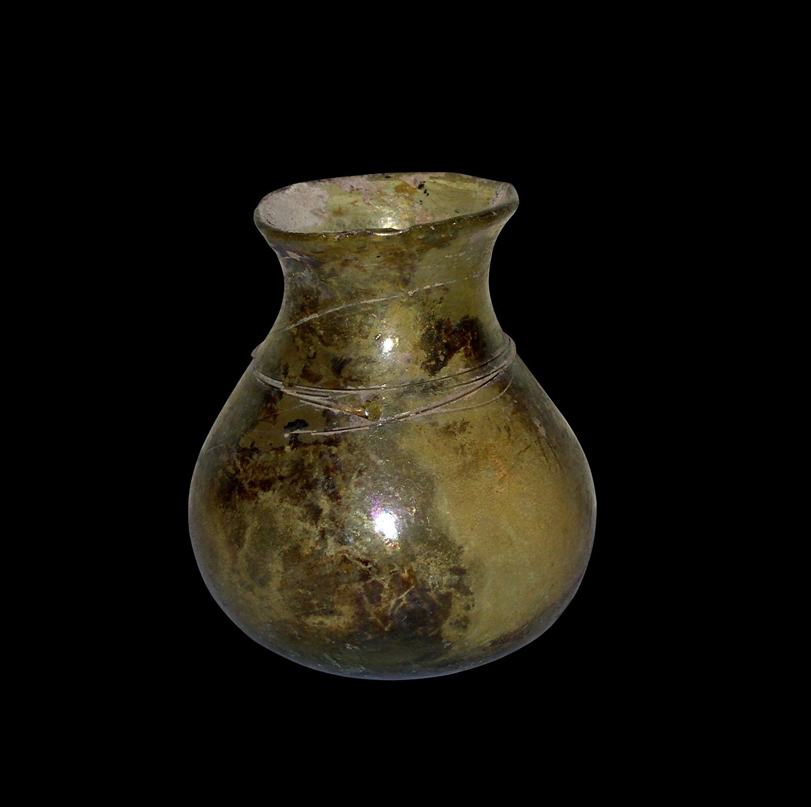 Opera di Toilet bottle with a pear-shaped body (Ampolla)